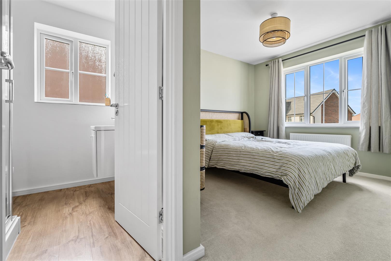 Master Bedroom & En-Suite